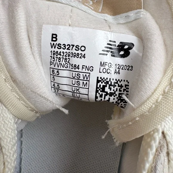 New Balance 327 Sneakers - Picture 6 of 6